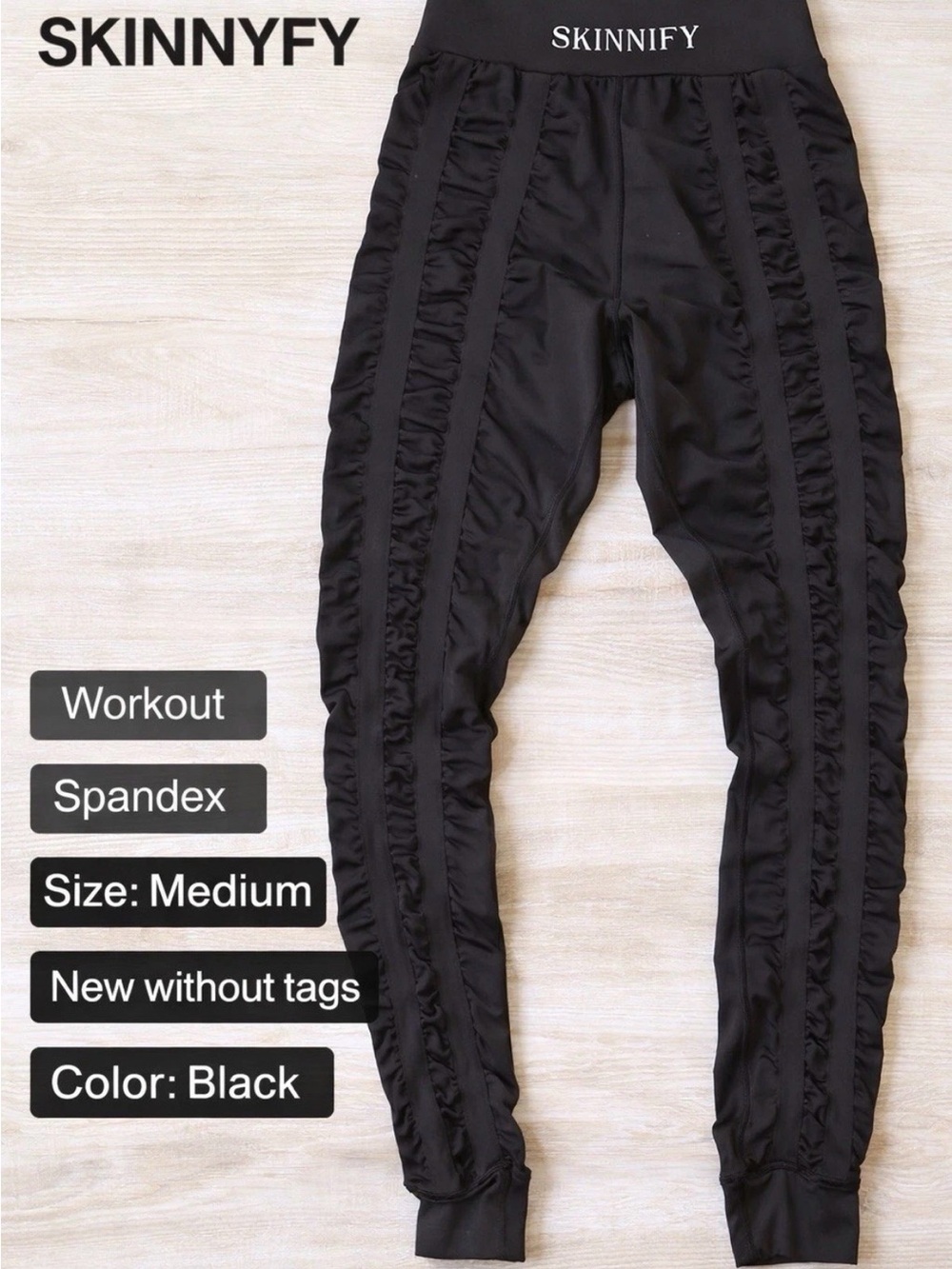 SKINNIFY women’s M workout compression leggings